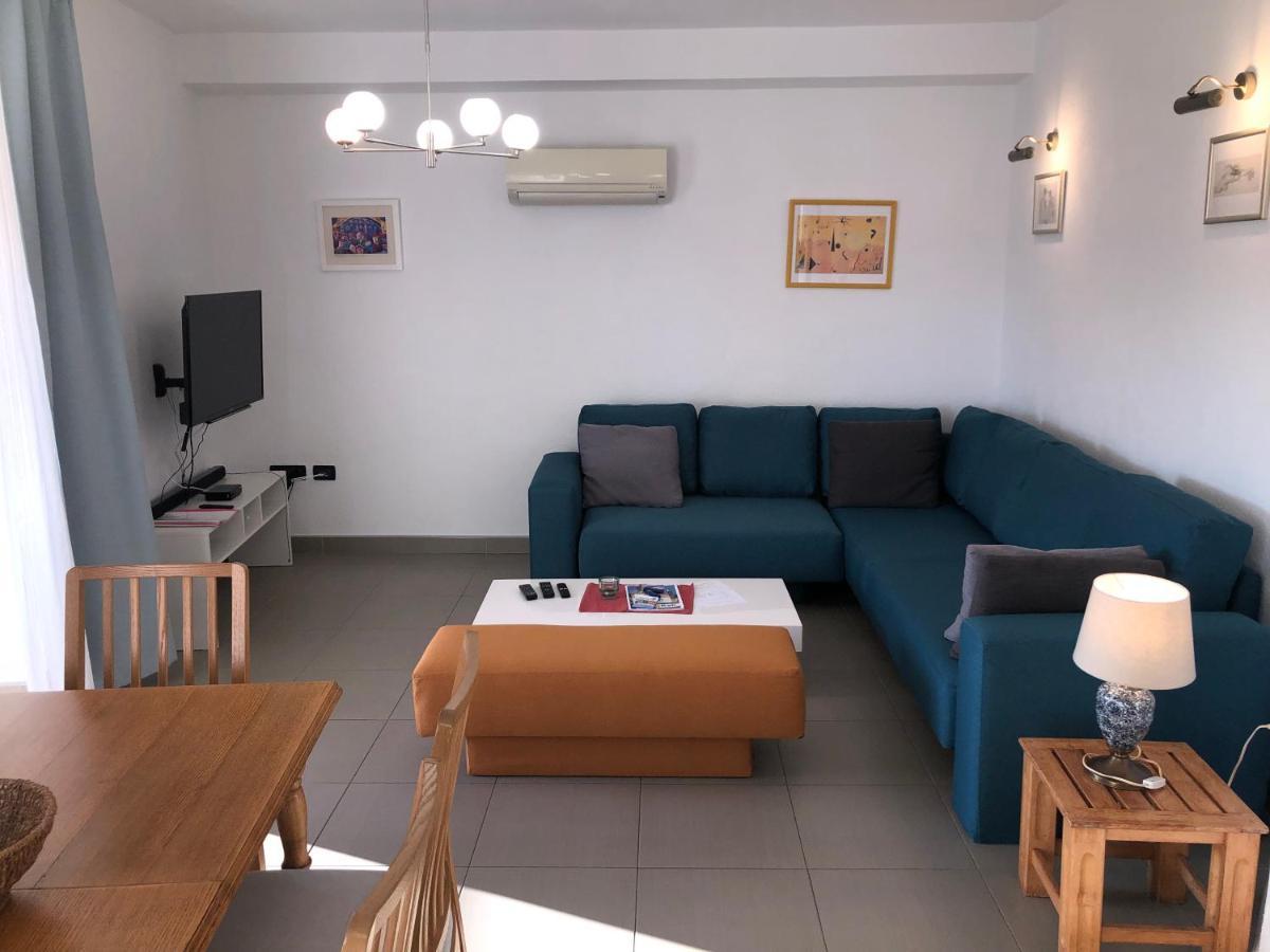 Apartments Trlika Kampor Bagian luar foto